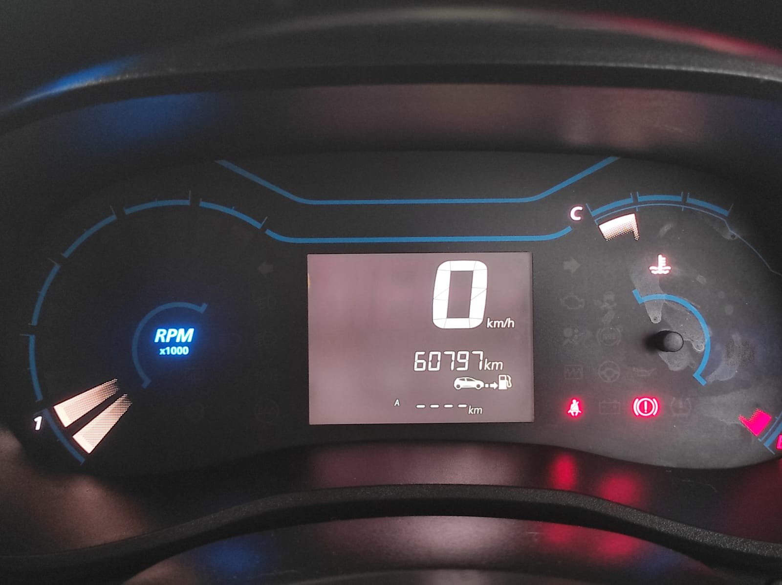 RENAULT KWID RXT O